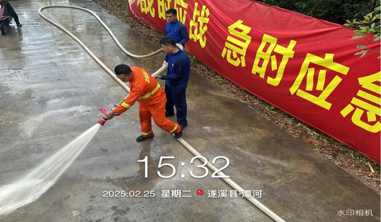 齊心協(xié)力！森林消防員爭當(dāng)環(huán)北廣東工程環(huán)衛(wèi)工4.png