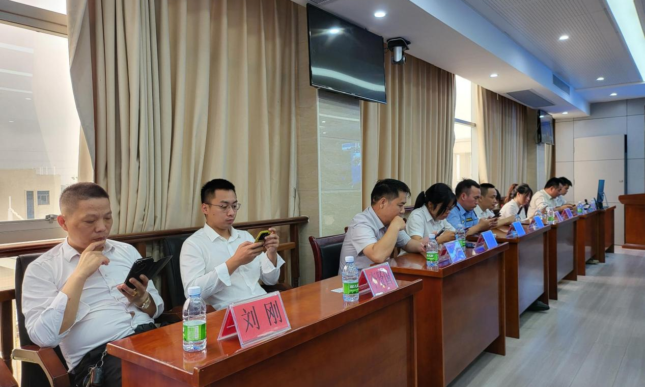 遂溪縣2025年“安全生產月”正式啟動！——應急普法競賽掀熱潮，創(chuàng)新手段筑牢人民防線3.png