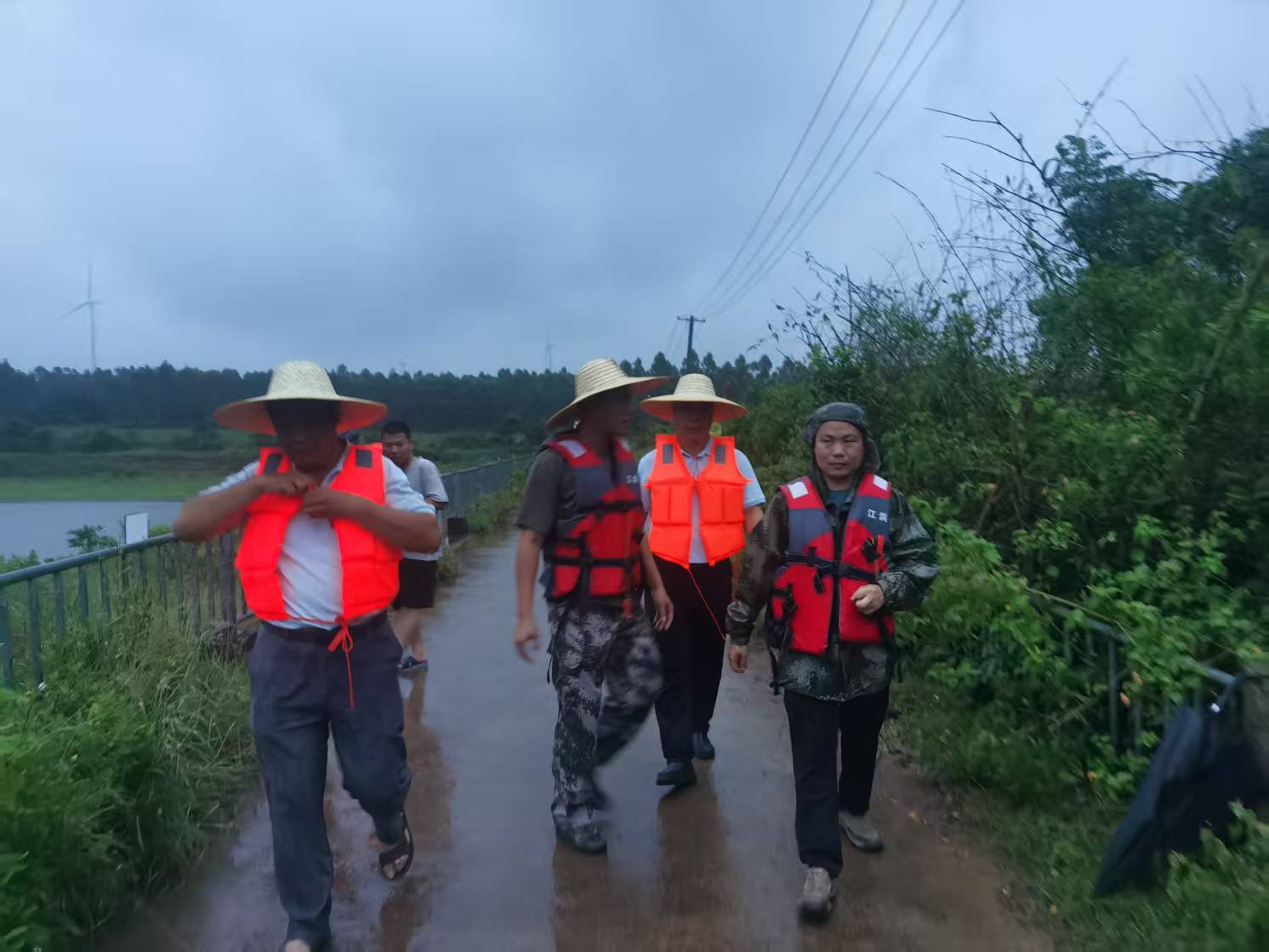江洪鎮(zhèn)：臺風(fēng)“韋帕”來襲，防御體系全面激活